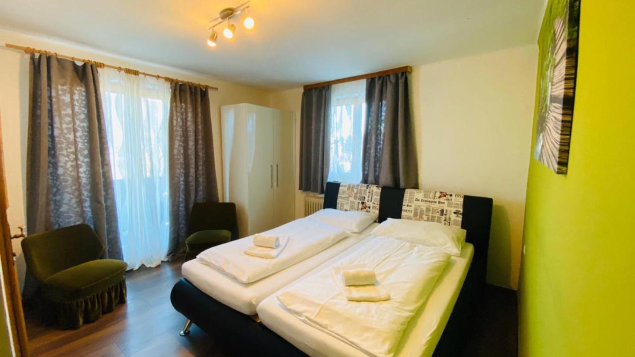 קפרון Holiday House Auer - By Four Seasons Apartments מראה חיצוני תמונה