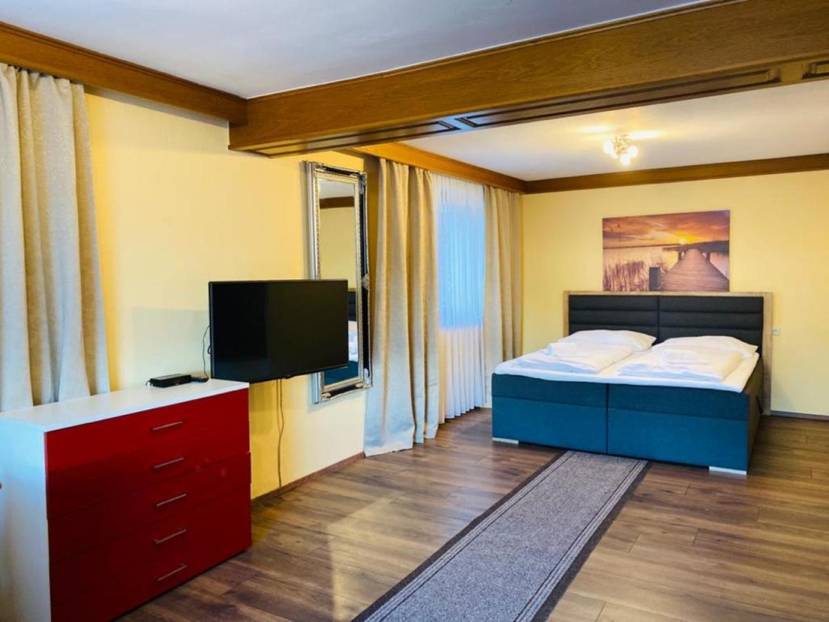 קפרון Holiday House Auer - By Four Seasons Apartments מראה חיצוני תמונה